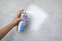 PRIMALL grunt do wnętrz, który blokuje nieznane plamy i gruntuje trudne powierzchnie. - 4